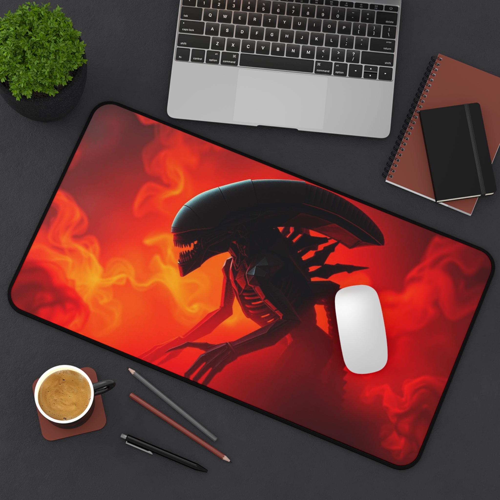 Aliens Xenomorph Desk Mat, Gaming Mouse Pad